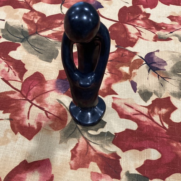 Mother and child statue, soapstone - Picture 2 of 5